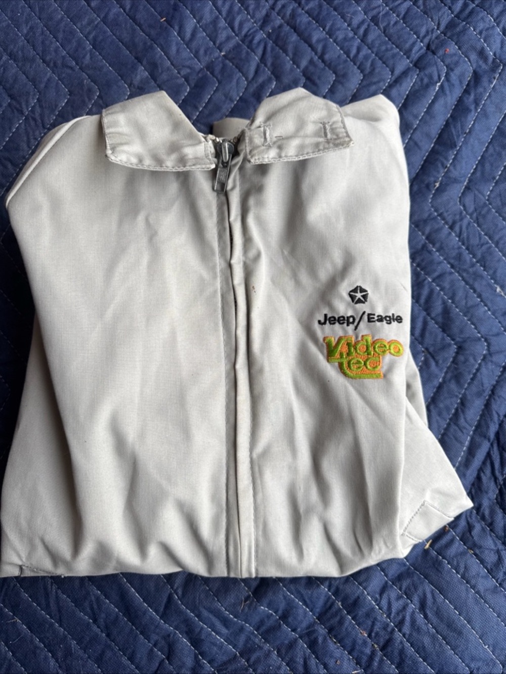 Jeep/Eagle Video Club Light Gray Zip Jacket